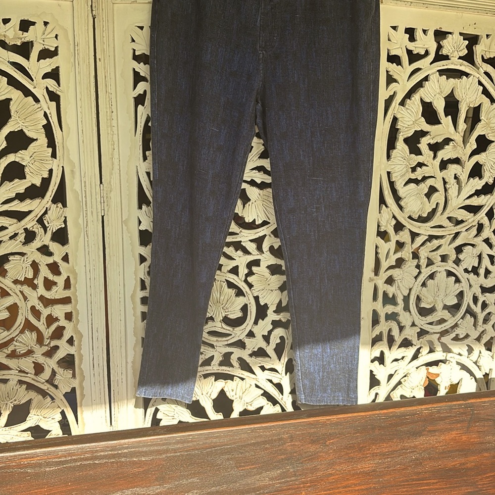 Micheal Kors size l  blue jean looking legging pants